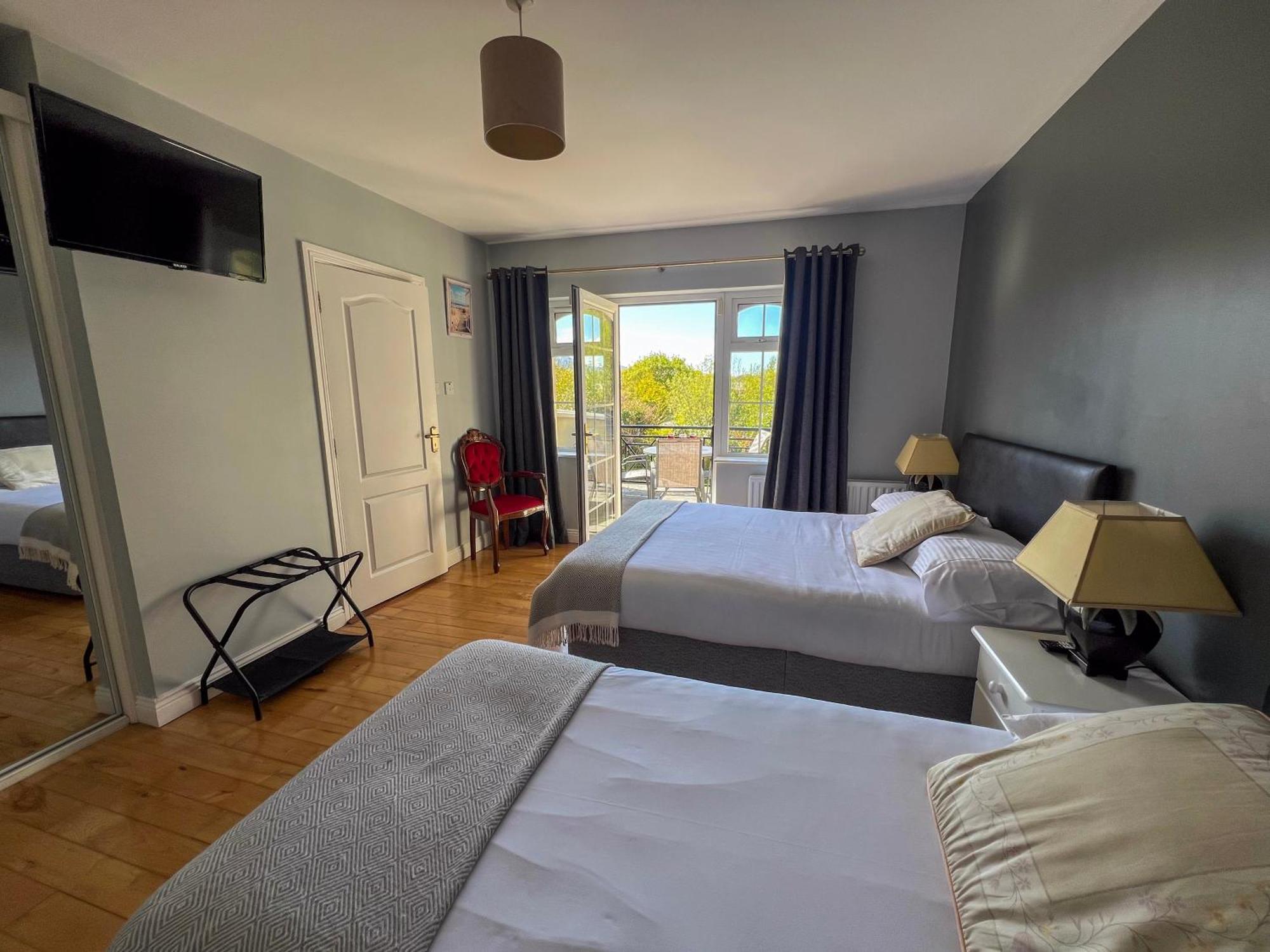 Woodville Lodge Guesthouse Cill Airne Exteriör bild
